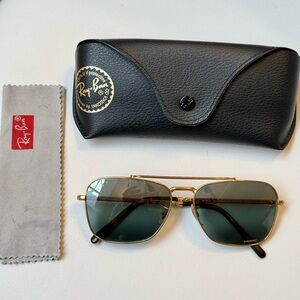 Ray-Ban New Caravan Chromance (Polarized) Blue lenses w/ Gold Frame